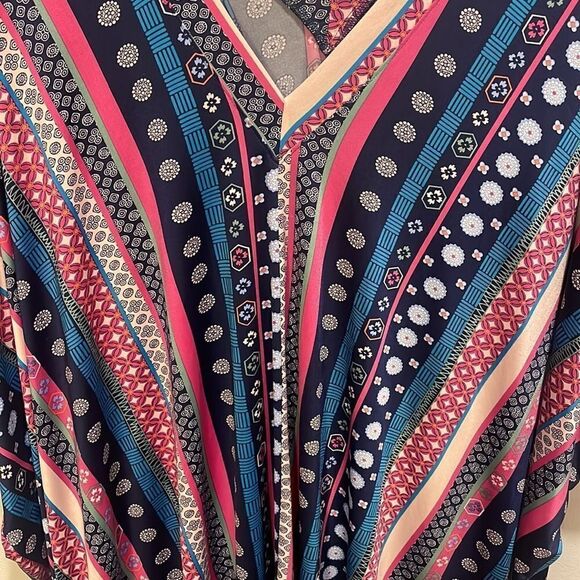 JOSIE by Natori woman’s multi colored swimsuit coverup - Picture 3 of 10